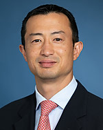 Wayne W Chan, MD,PhD practices Orthopedics