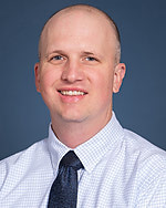 Evan W Jones, MD practices Pulmonary Medicine in Worcester