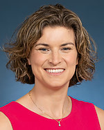Rebecca E Kowaloff, DO practices Emergency Medicine, Pediatric Specialty Services, and Hospice and Palliative Medicine