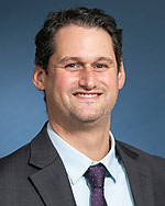 Daniel C Winokur, MD practices Oncology (Cancer) and Transfusion Medicine